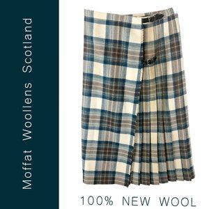 Woman's Kilt Moffat Woollens Made in Scotland 100% new wool, stone house tartan